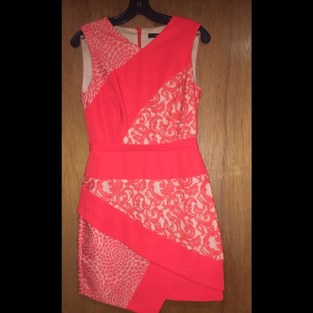 BCBG MAXAZRIA Red Formal Lace Dress Size 2